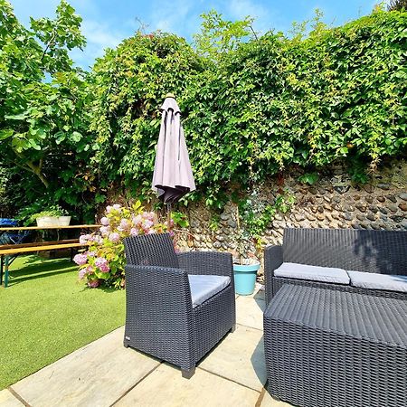 Time & Tide Town House Villa Seaford Bagian luar foto